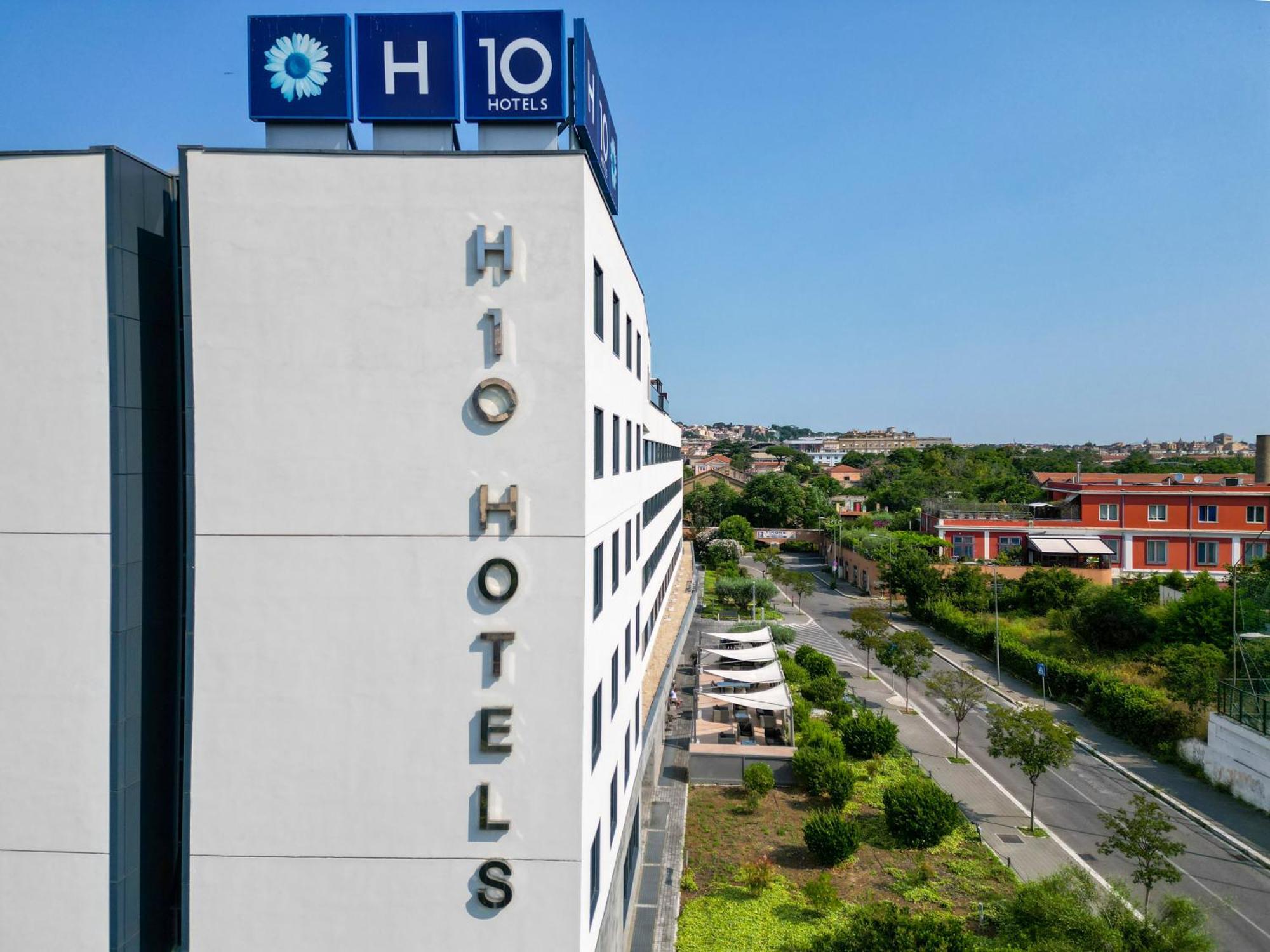 Hotel H10 Citta 4*